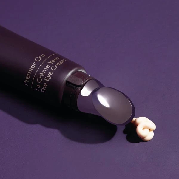 Caudalie Premier Cru El Contorno De Ojos, 15 Ml 2 Caudalie Premier Cru El Contorno De Ojos, 15 Ml - Image 2